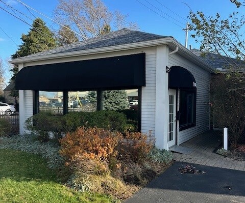 7536-7540 Mentor Ave, Mentor, OH à louer - Photo du bâtiment - Image 3 de 22