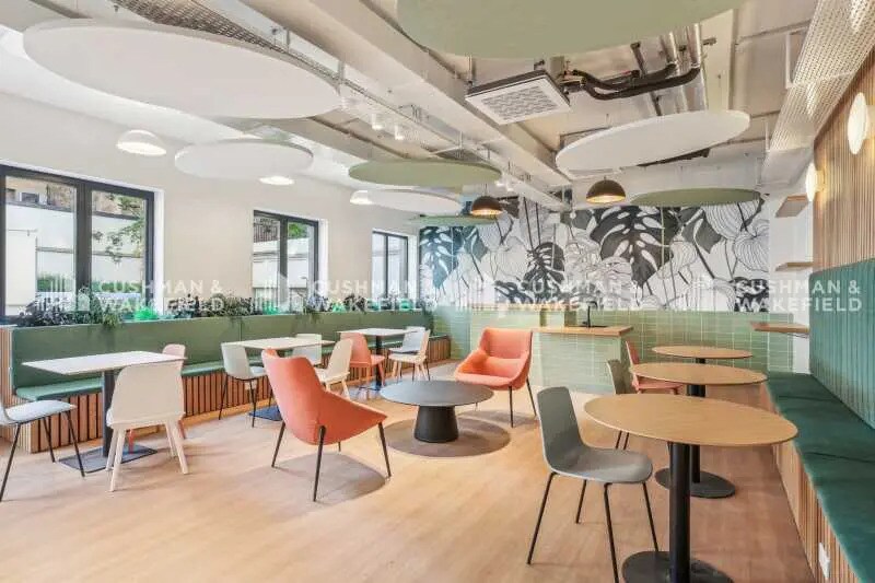 Bureau dans Boulogne-Billancourt à louer - Photo du bâtiment - Image 2 de 31