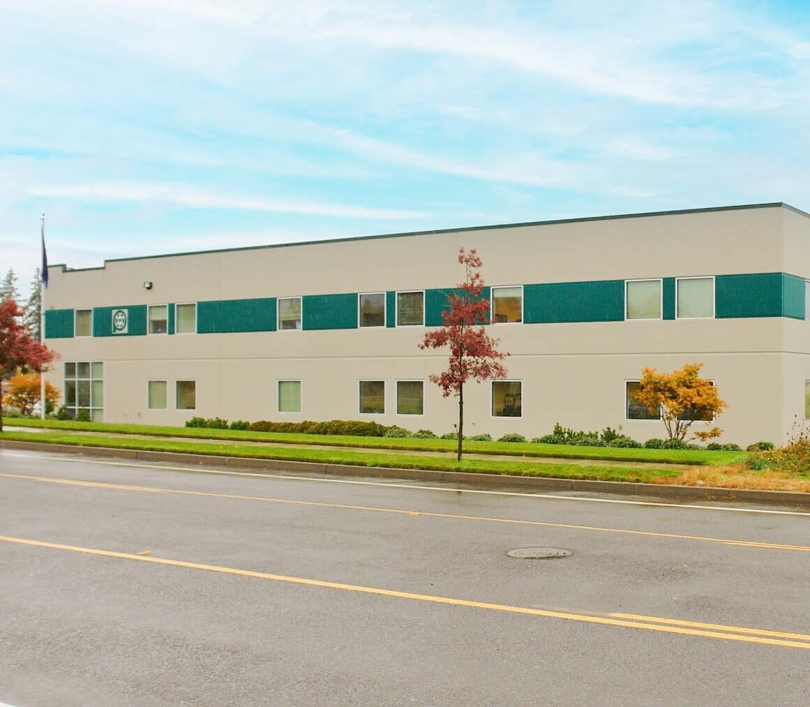 310B S. Sequoia Parkway, Canby, OR à vendre Photo du bâtiment- Image 1 de 5
