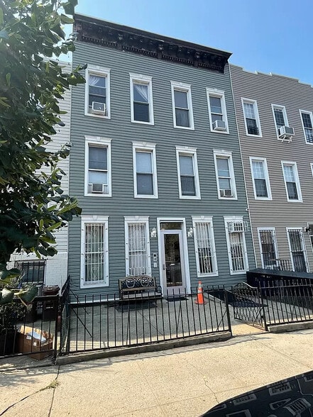 144 23rd St, Brooklyn, NY for sale - Building Photo - Image 2 of 13