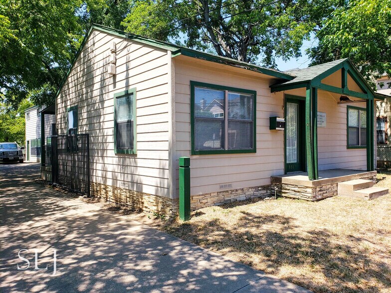 3519 Miles St, Dallas, TX à louer - Photo du bâtiment - Image 3 de 12