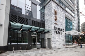 1289 Hornby St, Vancouver, BC à louer Photo du bâtiment- Image 1 de 4