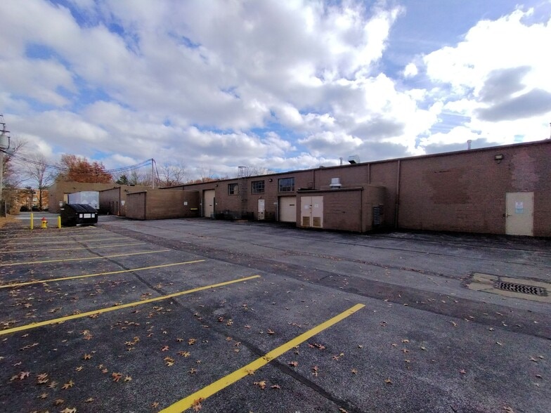 4413 Hamann Ind Pky, Willoughby, OH for sale - Building Photo - Image 3 of 22