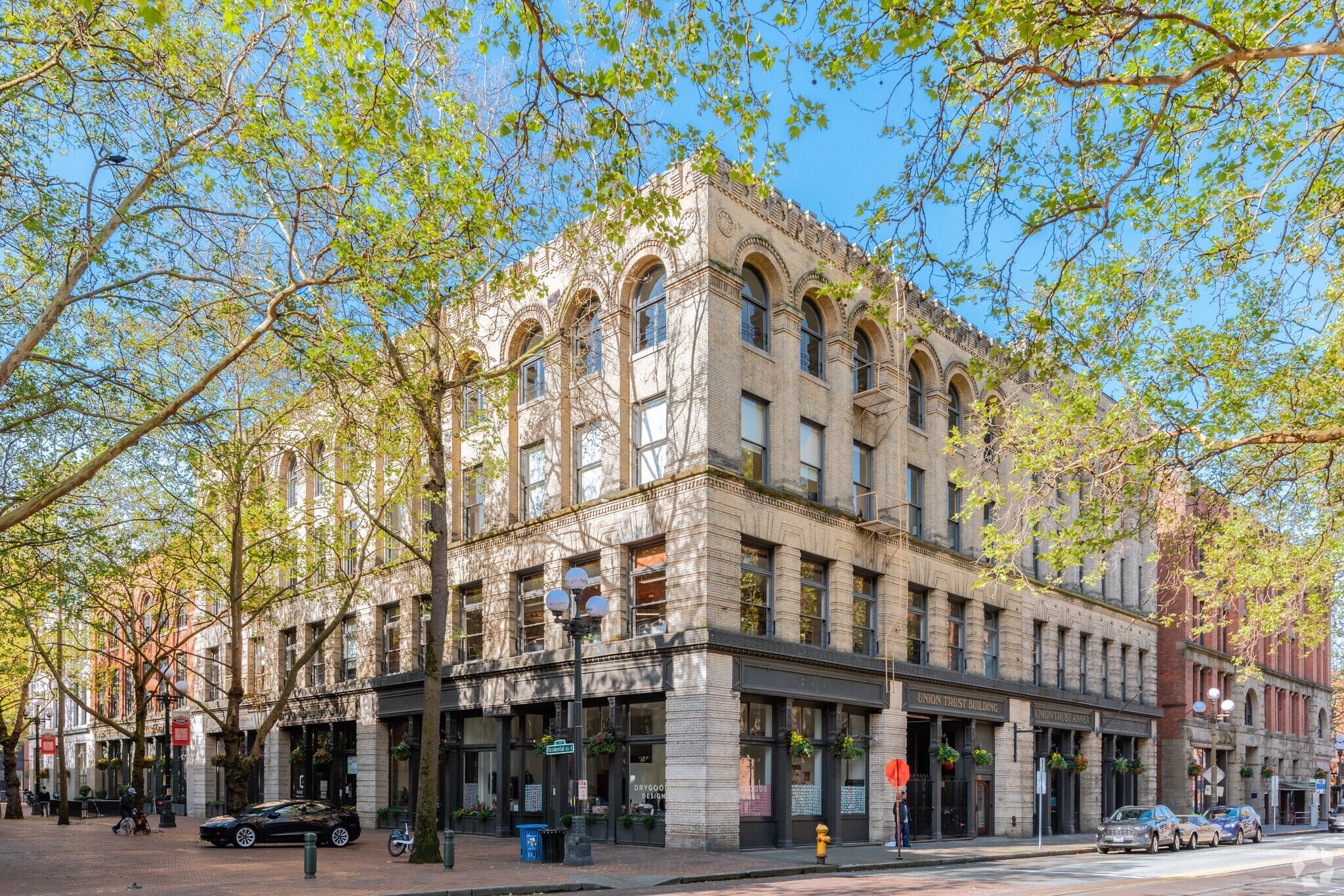 119 S Main St, Seattle, WA for lease Primary Photo- Image 1 of 32