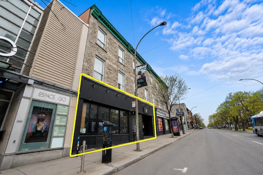 4892-4910 Boul Saint-Laurent, Montréal, QC à louer - Photo du bâtiment - Image 3 de 3