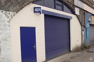 Burdett Rd, Londres à louer - Photo du bâtiment - Image 2 de 5