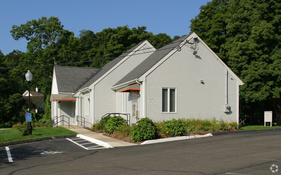 9 Water St, Chester, CT à louer - Photo du bâtiment - Image 3 de 8