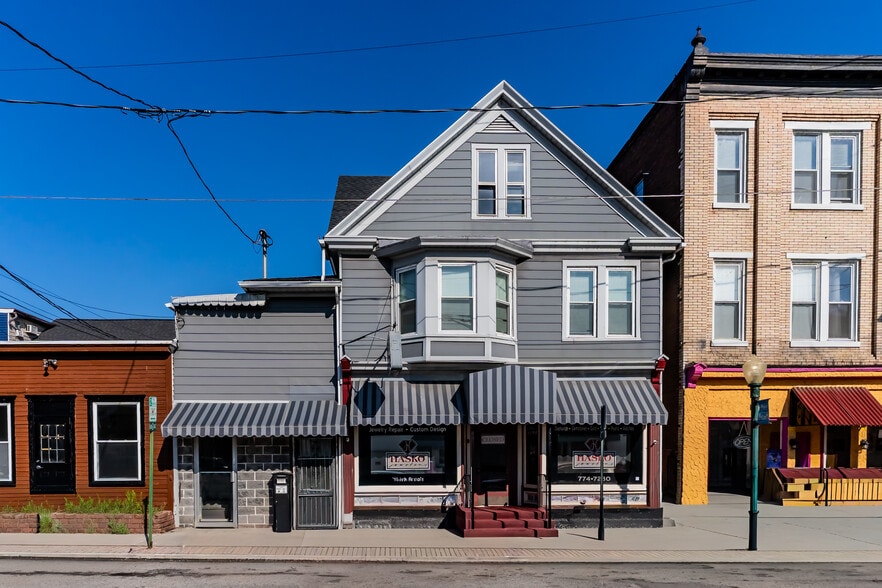 215 3rd St, New Cumberland, PA for sale - Primary Photo - Image 1 of 4