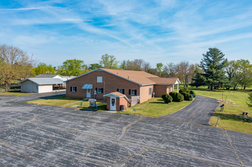 202 E Old Cross Rd, New Market, VA à vendre - Photo du bâtiment - Image 1 de 1