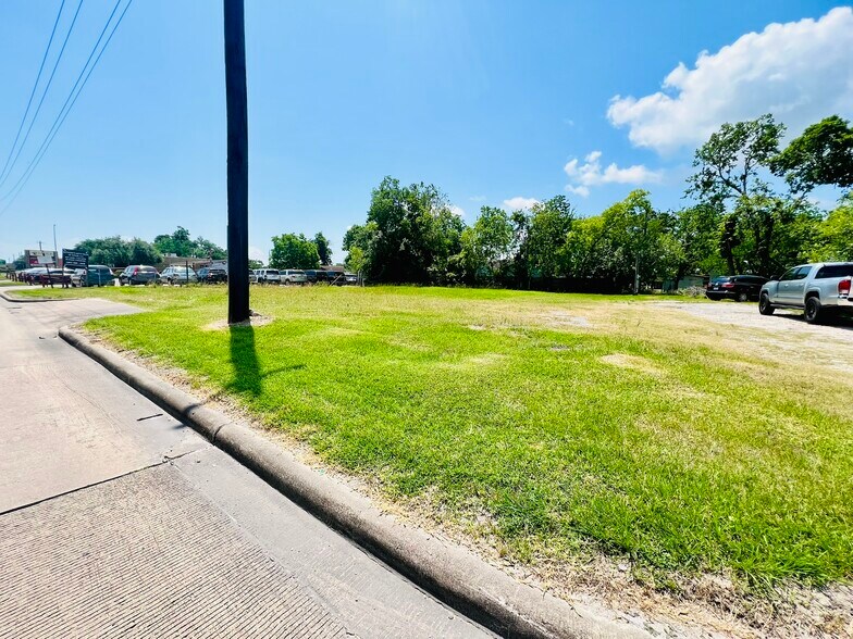 9414 Spencer Hwy, La Porte, TX à vendre - Autre - Image 3 de 5