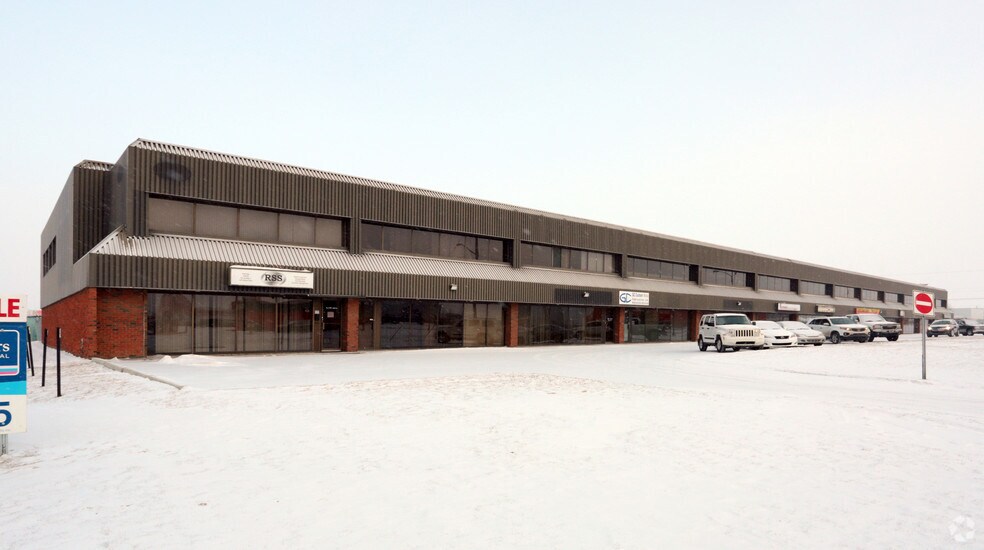 4407 66 Av, Leduc, AB à louer - Photo du bâtiment - Image 2 de 4