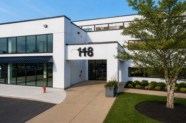 Plus de détails pour 118 Turnpike Rd, Southborough, MA - Bureau à louer