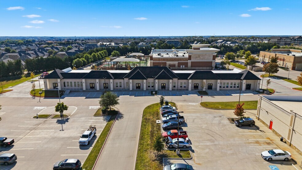5121 S Custer Rd, McKinney, TX à louer - Photo du bâtiment - Image 1 de 14