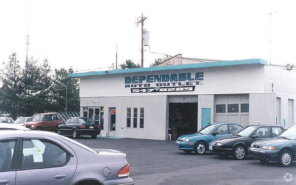 351 Lincoln Hwy, Fairless Hills, PA for sale Primary Photo- Image 1 of 3