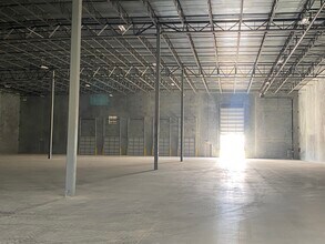 2694 Twinwood Pky, Brookshire, TX for lease Interior Photo- Image 2 of 6