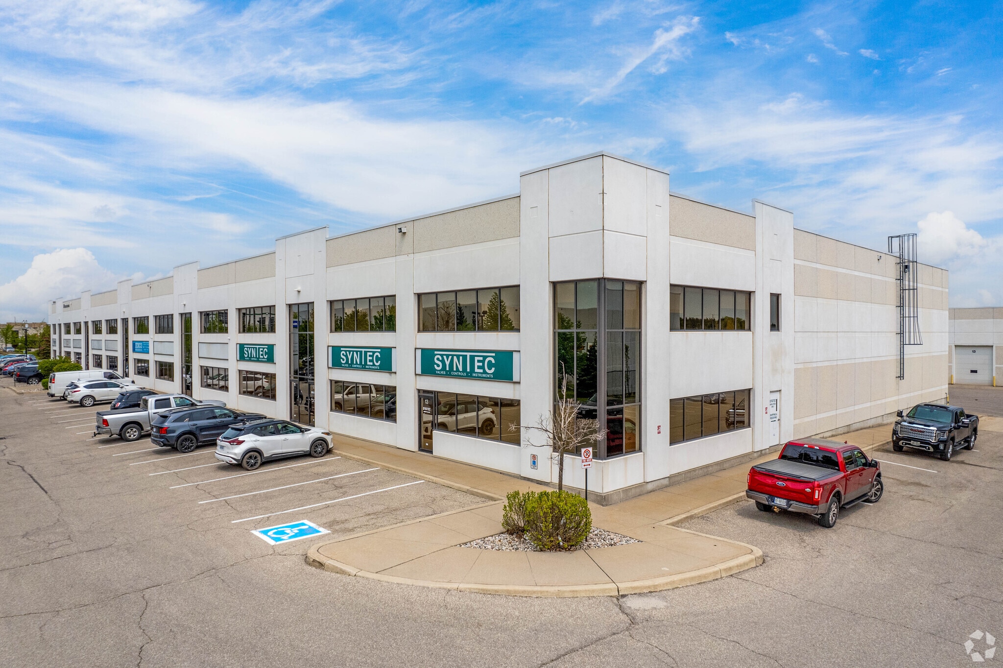 77 Pillsworth Rd, Caledon, ON for lease Primary Photo- Image 1 of 5