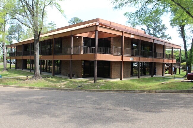 Plus de détails pour 100-200 Spring Lake Cv, Pearl, MS - Bureau à louer