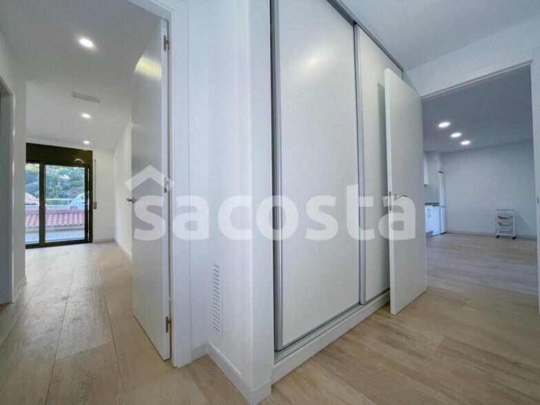 Immeuble residentiel dans Lloret de Mar, Gerona à vendre - Photo intérieure - Image 2 de 3