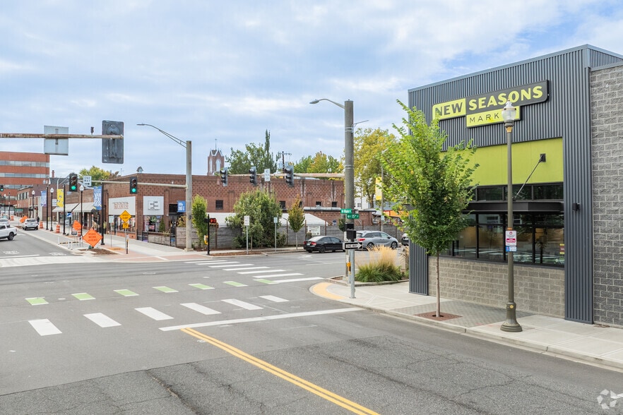 1400 Main St, Vancouver, WA for lease - Building Photo - Image 2 of 20