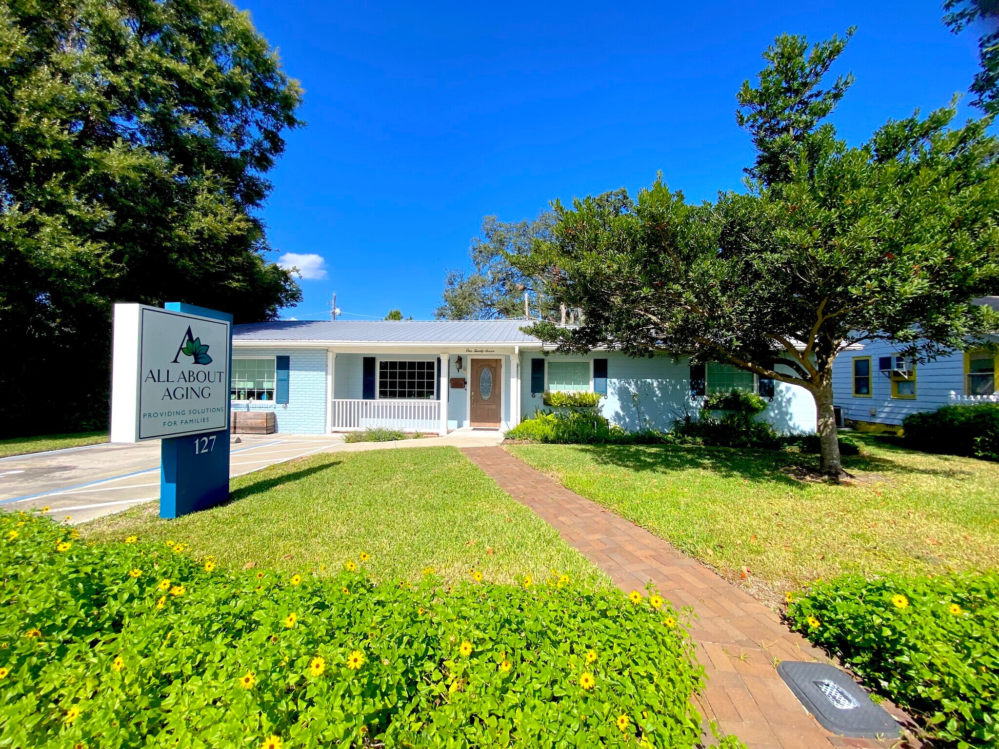 127 Avenue C SE, Winter Haven, FL à vendre Photo du bâtiment- Image 1 de 1