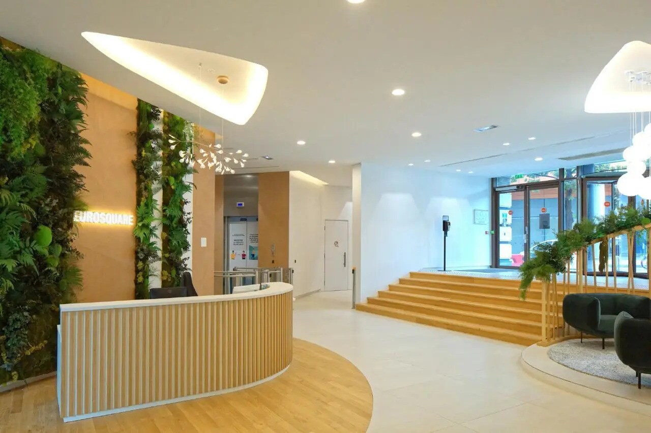 Office in Saint-Ouen-sur-Seine for lease Building Photo- Image 1 of 9