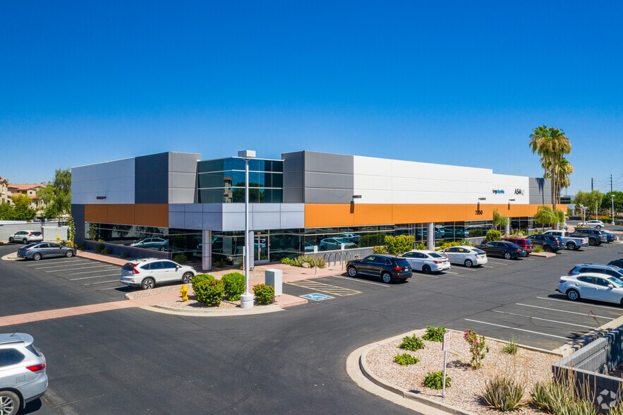 7810 S Hardy Dr, Tempe, AZ for lease - Building Photo - Image 3 of 11