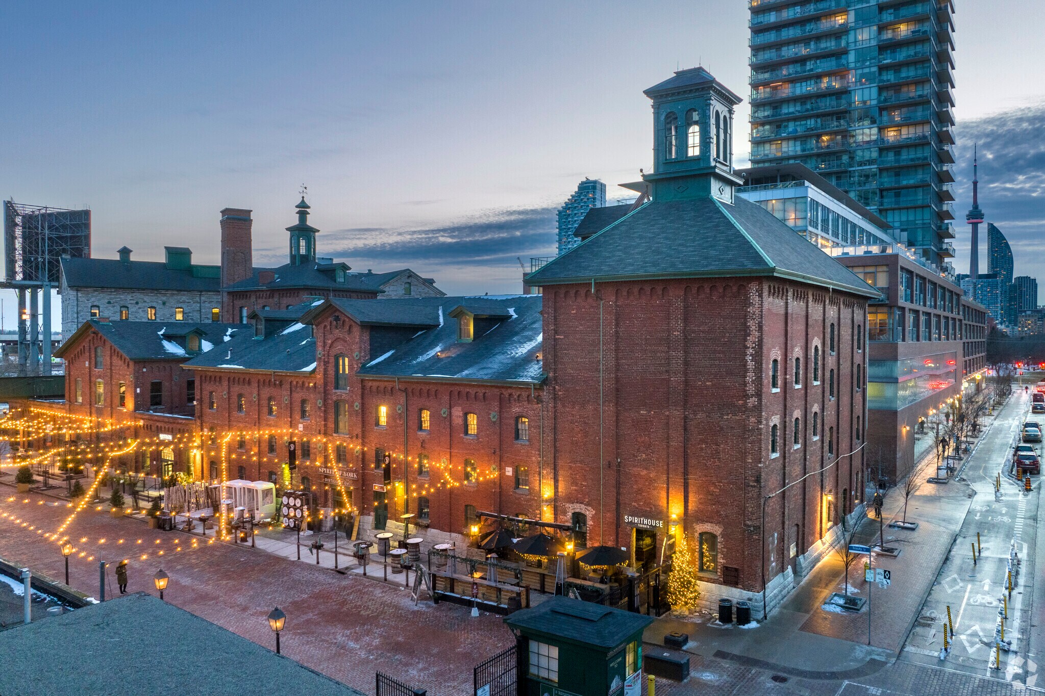 51 Mill St, Toronto, ON à vendre Photo principale- Image 1 de 1