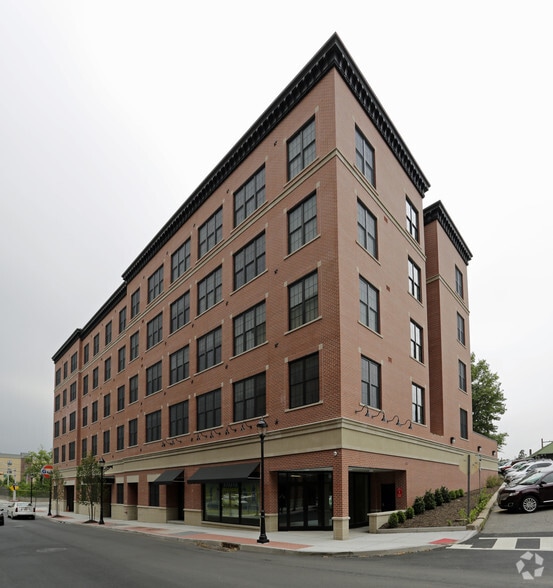 55 S Essex Ave, Orange, NJ for lease - Building Photo - Image 3 of 3