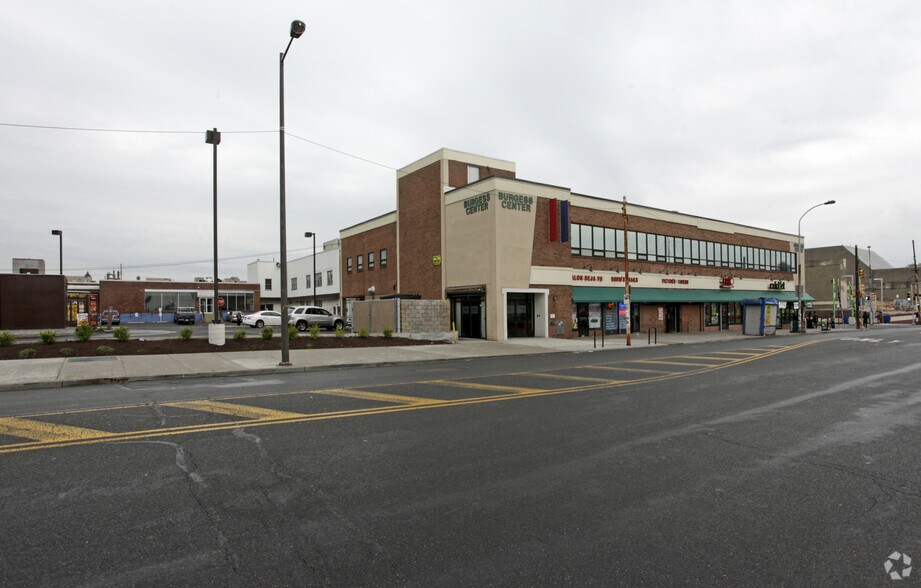 200-220 W Chelten Ave, Philadelphia, PA à louer - Photo du bâtiment - Image 3 de 7