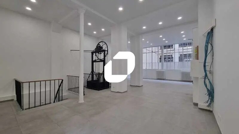 4 Rue Martel, Paris à louer - Photo du bâtiment - Image 3 de 19