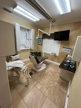 4505 N Armenia Ave, Tampa, FL à louer Photo du bâtiment- Image 2 de 8