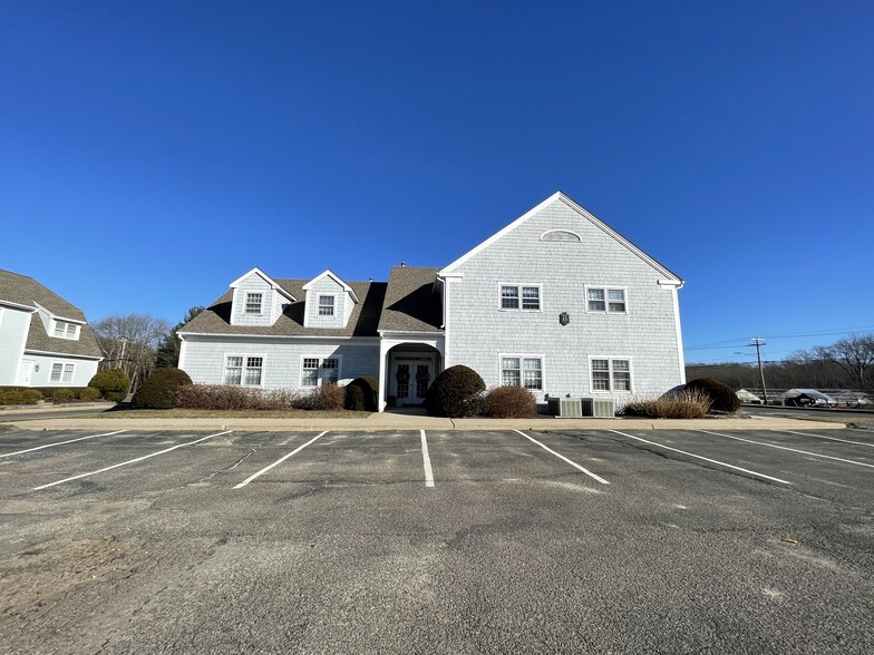 755 Main St, Monroe, CT for sale - Building Photo - Image 1 of 1