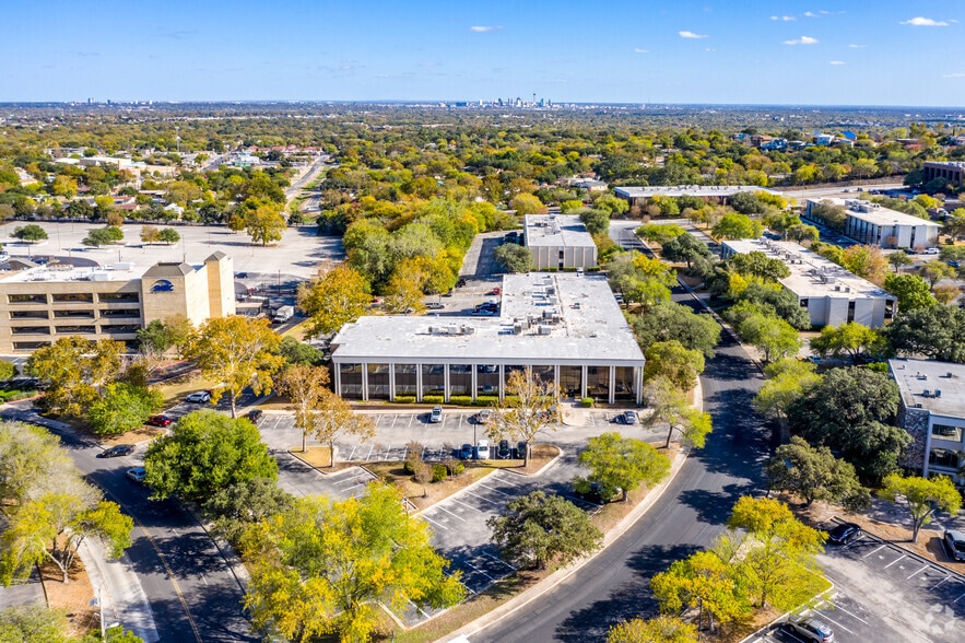 4241 Woodcock Dr, San Antonio, TX for sale - Building Photo - Image 3 of 3