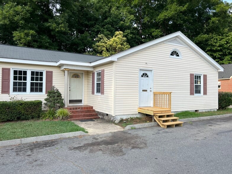 636 Statesville Blvd, Salisbury, NC for sale - Building Photo - Image 3 of 12