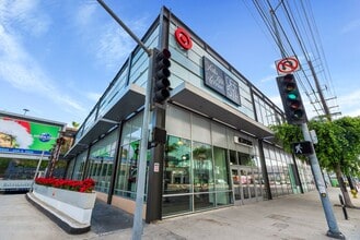 100 S La Cienega Blvd, Los Angeles, CA à louer Photo du bâtiment- Image 1 de 11