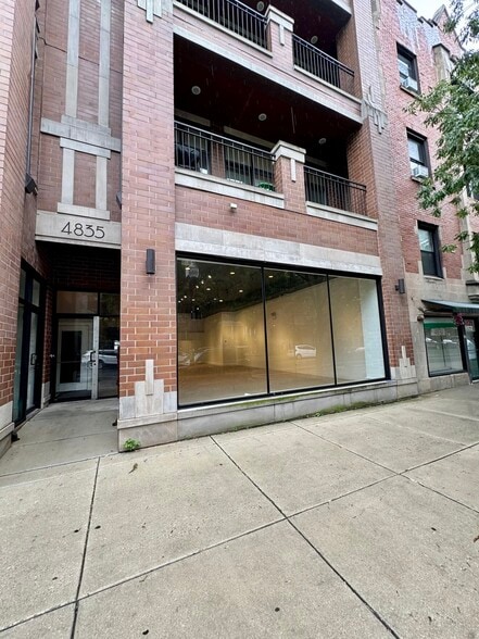 4835-4845 N Damen Ave, Chicago, IL for lease - Building Photo - Image 1 of 9