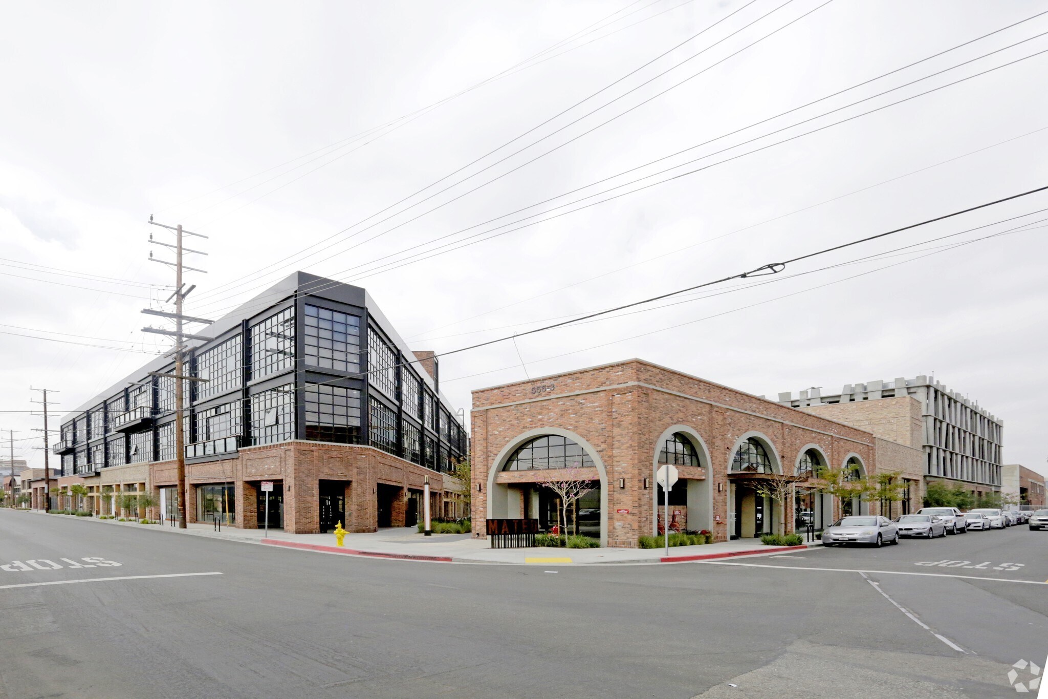 555-581 Mateo St, Los Angeles, CA à louer Photo du bâtiment- Image 1 de 6