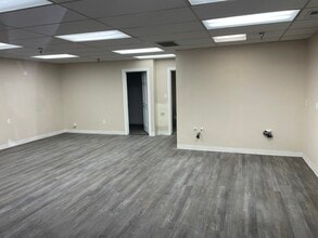1063-1065 E 3300 S, Salt Lake City, UT for lease Building Photo- Image 2 of 2