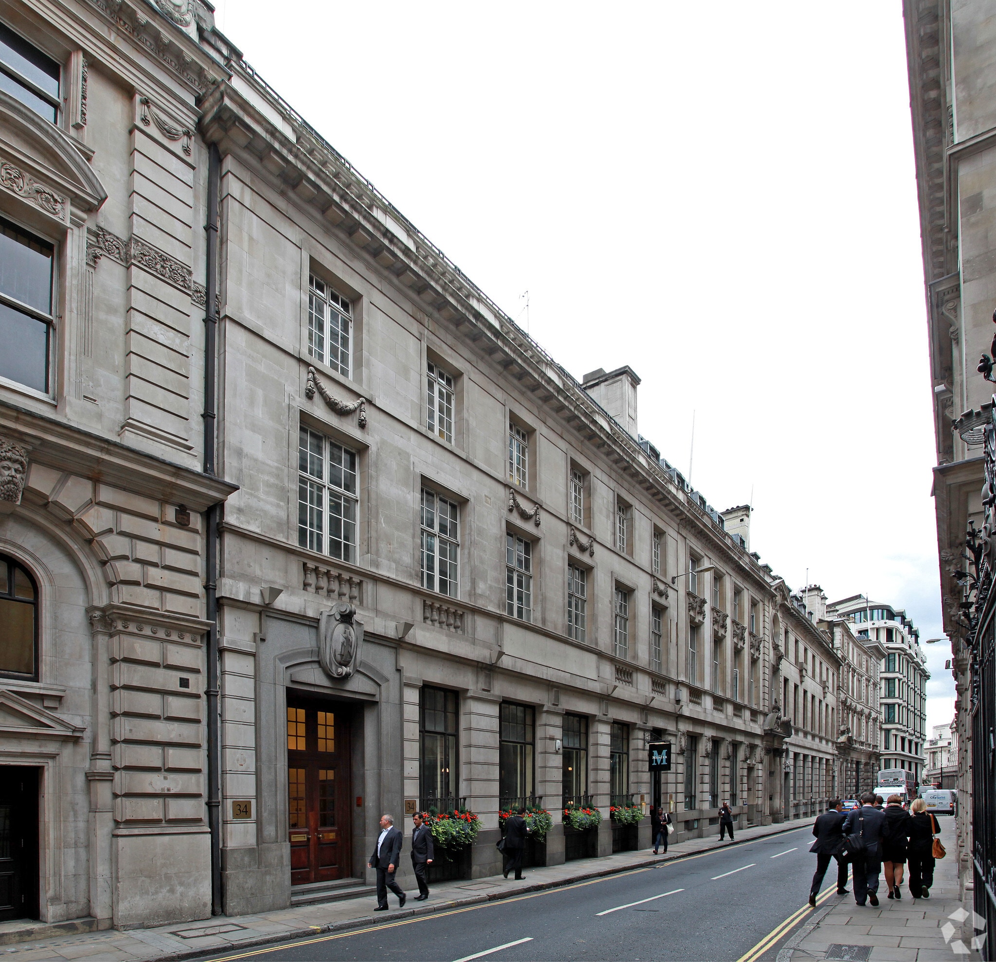 34 Threadneedle St, London for lease Primary Photo- Image 1 of 11