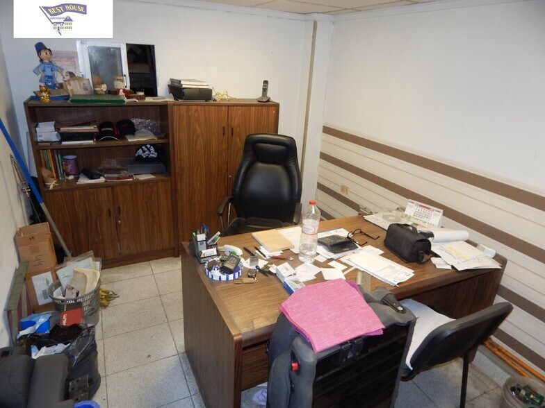 Commerce de détail dans València à vendre - Photo du bâtiment - Image 2 de 9