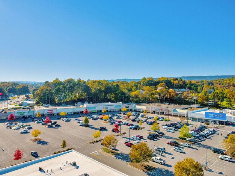 3901 Hixson Pike, Chattanooga, TN à louer - Photo du bâtiment - Image 1 de 1