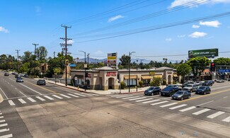 Plus de détails pour 17851 Chatsworth St, Granada Hills, CA - Commerce de détail à vendre