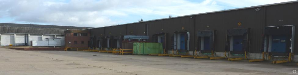 101 High St, Earith à louer - Photo du bâtiment - Image 2 de 2