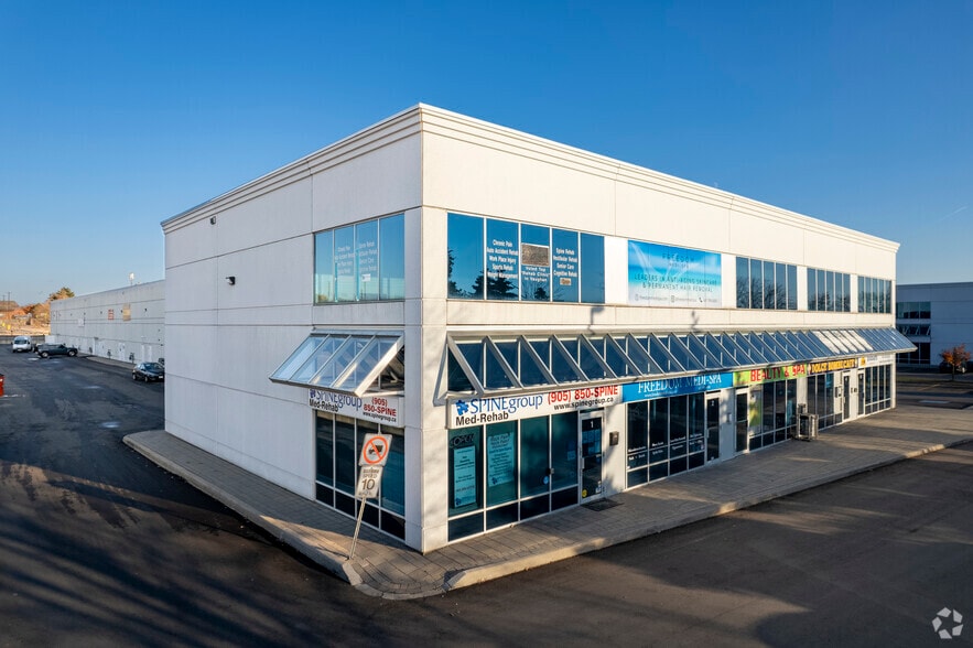7611 Pine Valley Dr, Vaughan, ON for sale - Building Photo - Image 3 of 25