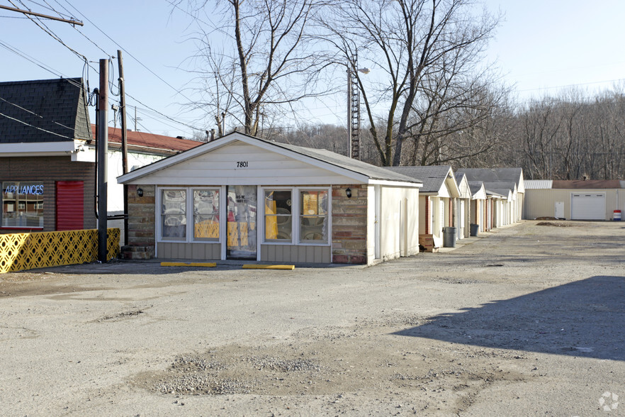 7801 Dixie Hwy, Louisville, KY à vendre - Photo du bâtiment - Image 1 de 1