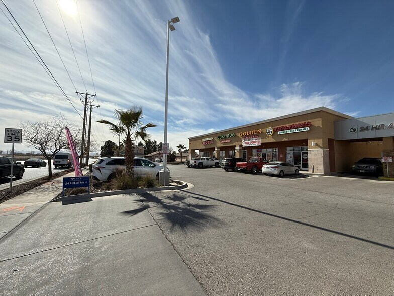 6101 Upper Valley Rd, El Paso, TX à louer - Photo du bâtiment - Image 2 de 3