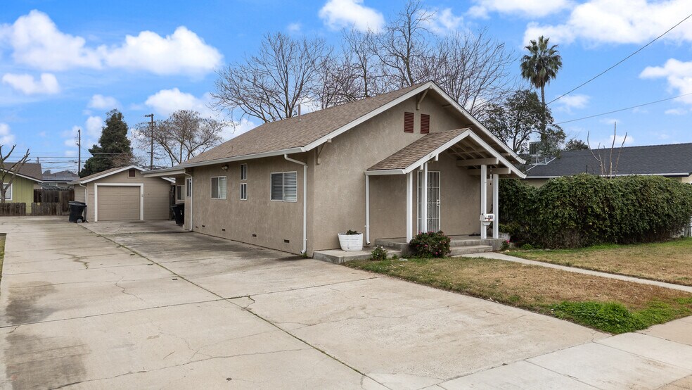 150 N Acacia Ave, Ripon, CA à vendre - Photo du bâtiment - Image 2 de 21