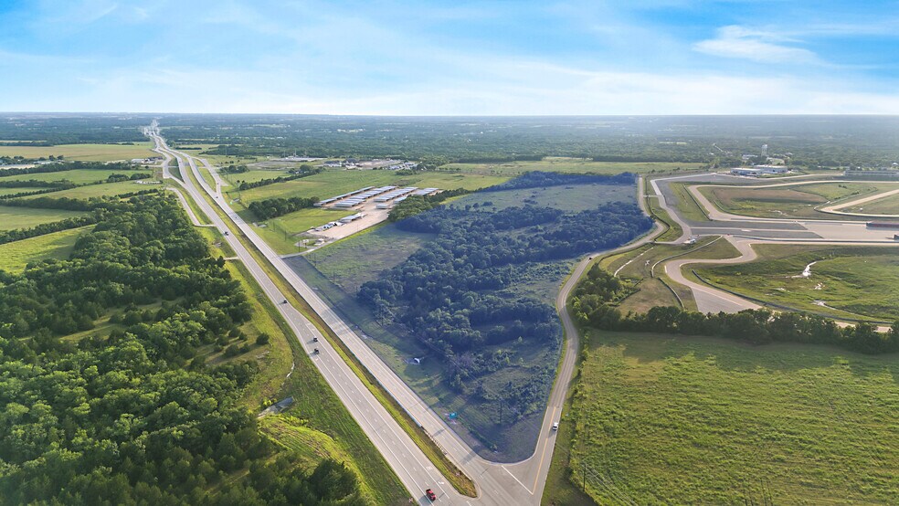 County Road 526, Westminster, TX à vendre - Photo du bâtiment - Image 2 de 9