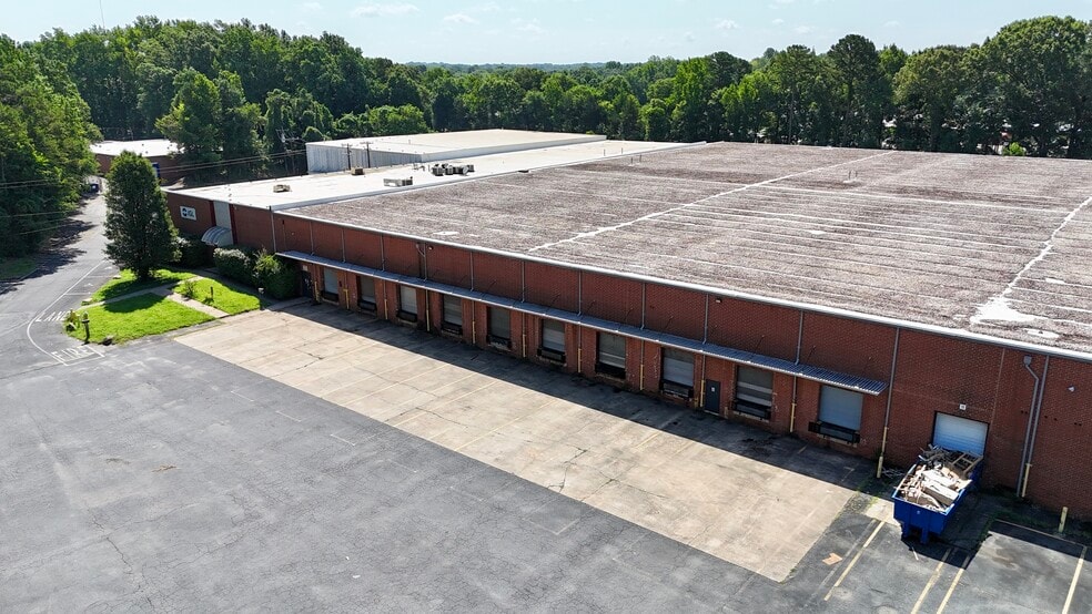 5710 Old Concord Rd, Charlotte, NC for sale - Building Photo - Image 2 of 7
