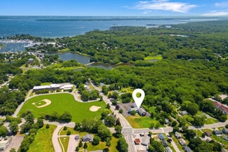 Plus de détails pour 320 Phillips St, North Kingstown, RI - Bureau à vendre